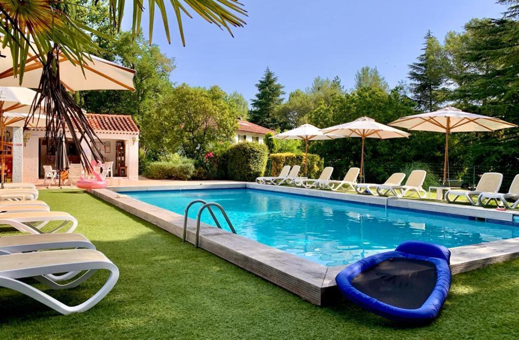 Residence Miro, Gites Avec Piscine Chauffee Et Tennis Les Arcs-sur-Argens Dış mekan fotoğraf