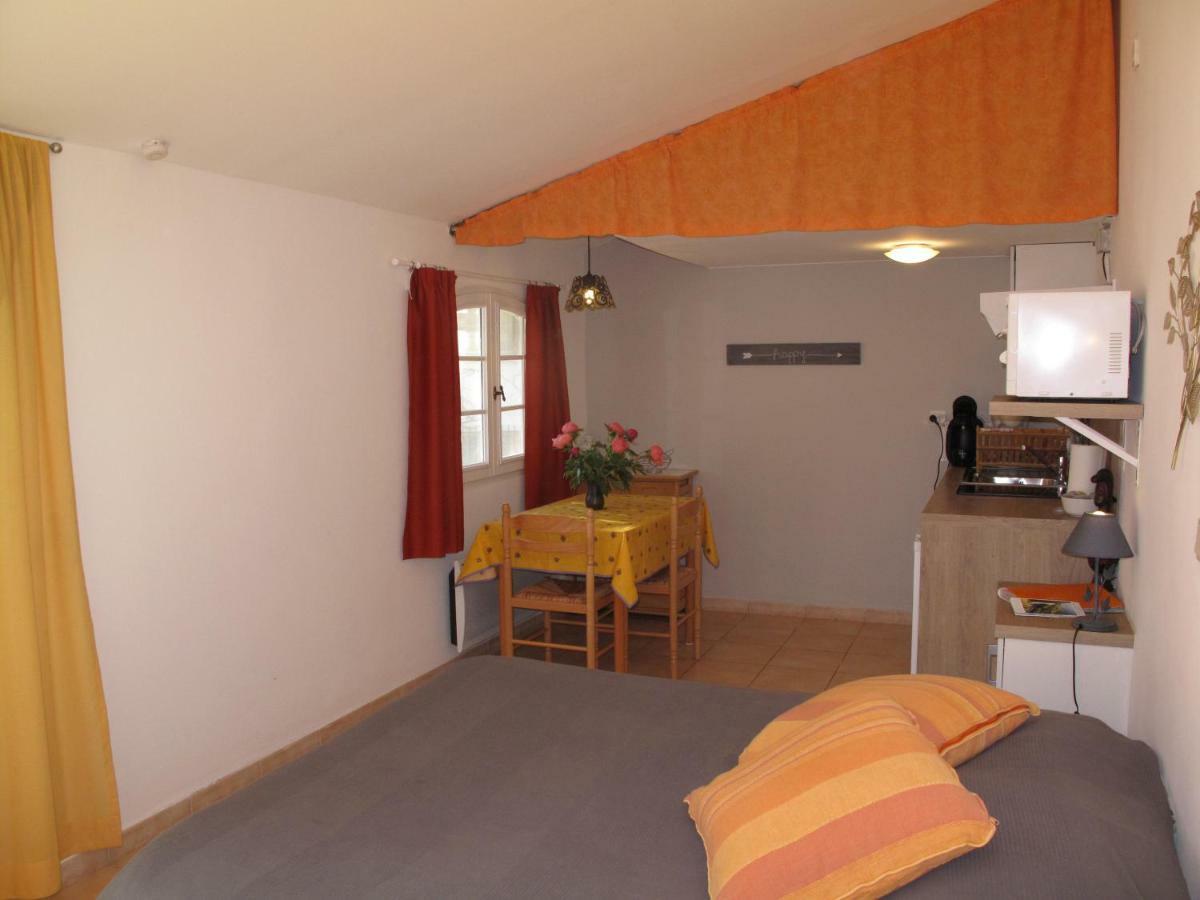 Residence Miro, Gites Avec Piscine Chauffee Et Tennis Les Arcs-sur-Argens Dış mekan fotoğraf